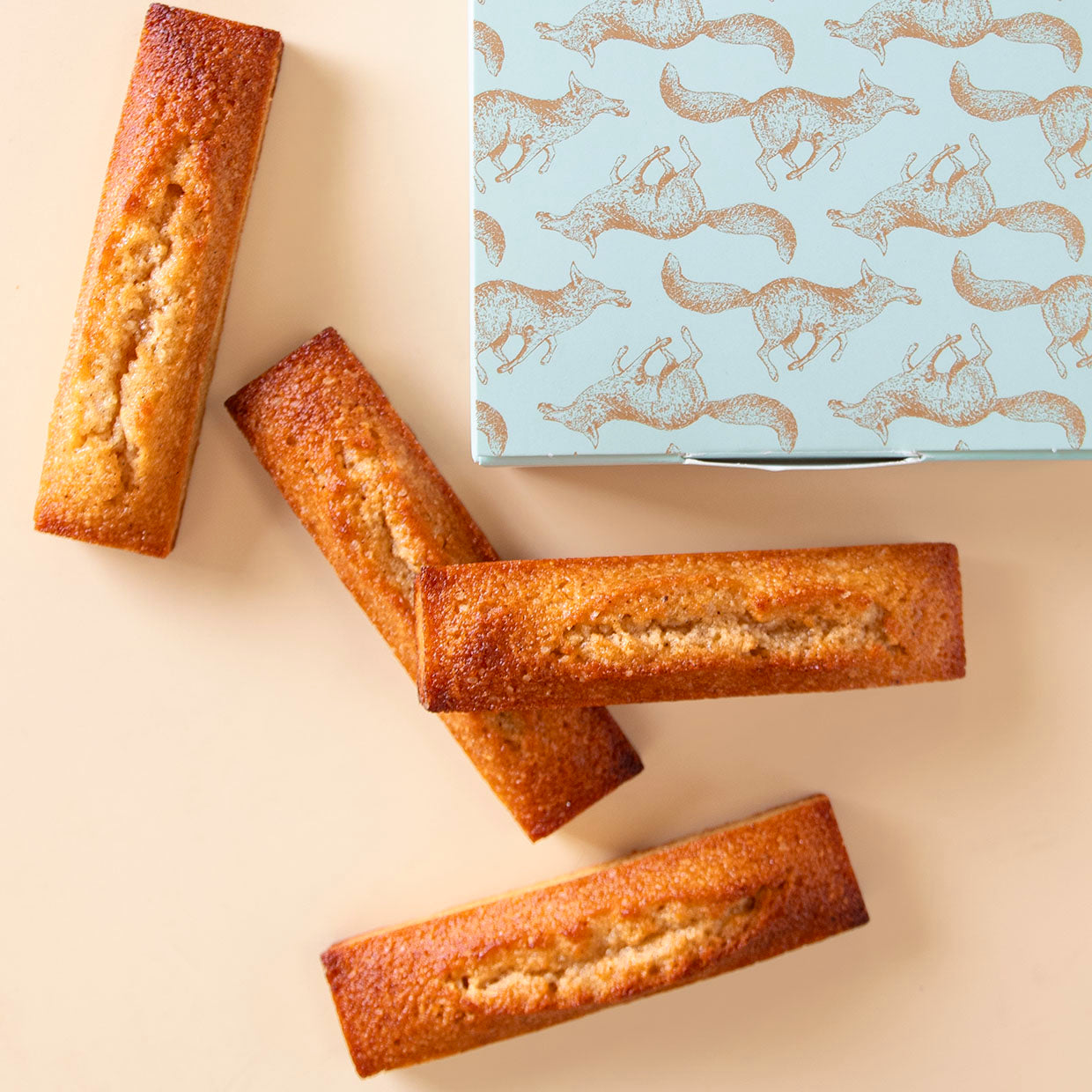 2 Framboisier rose coco + financiers vanille + pécans caramélisées - Wonderbox