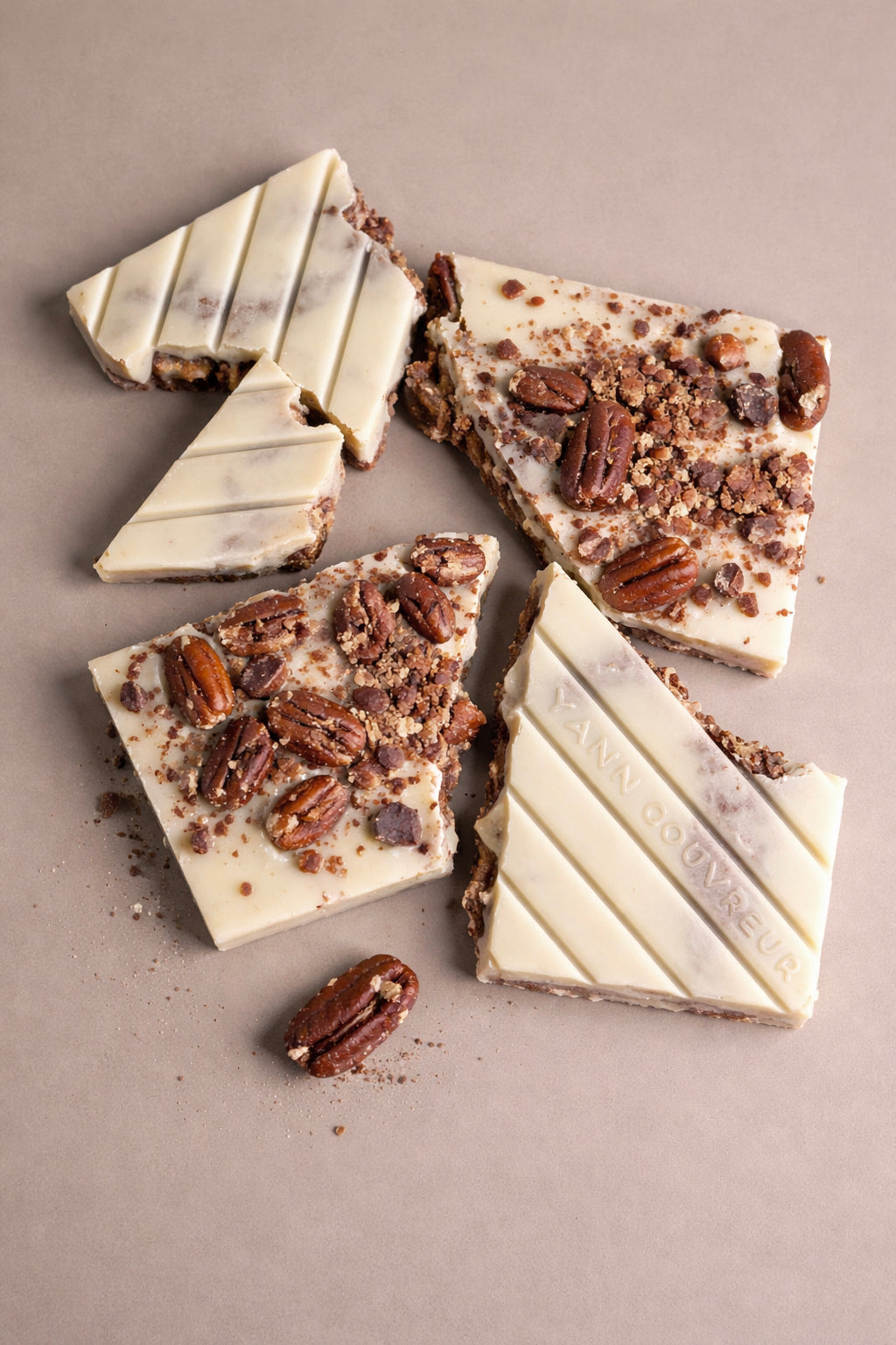 Tablette chocolat blanc aux noix de pécan