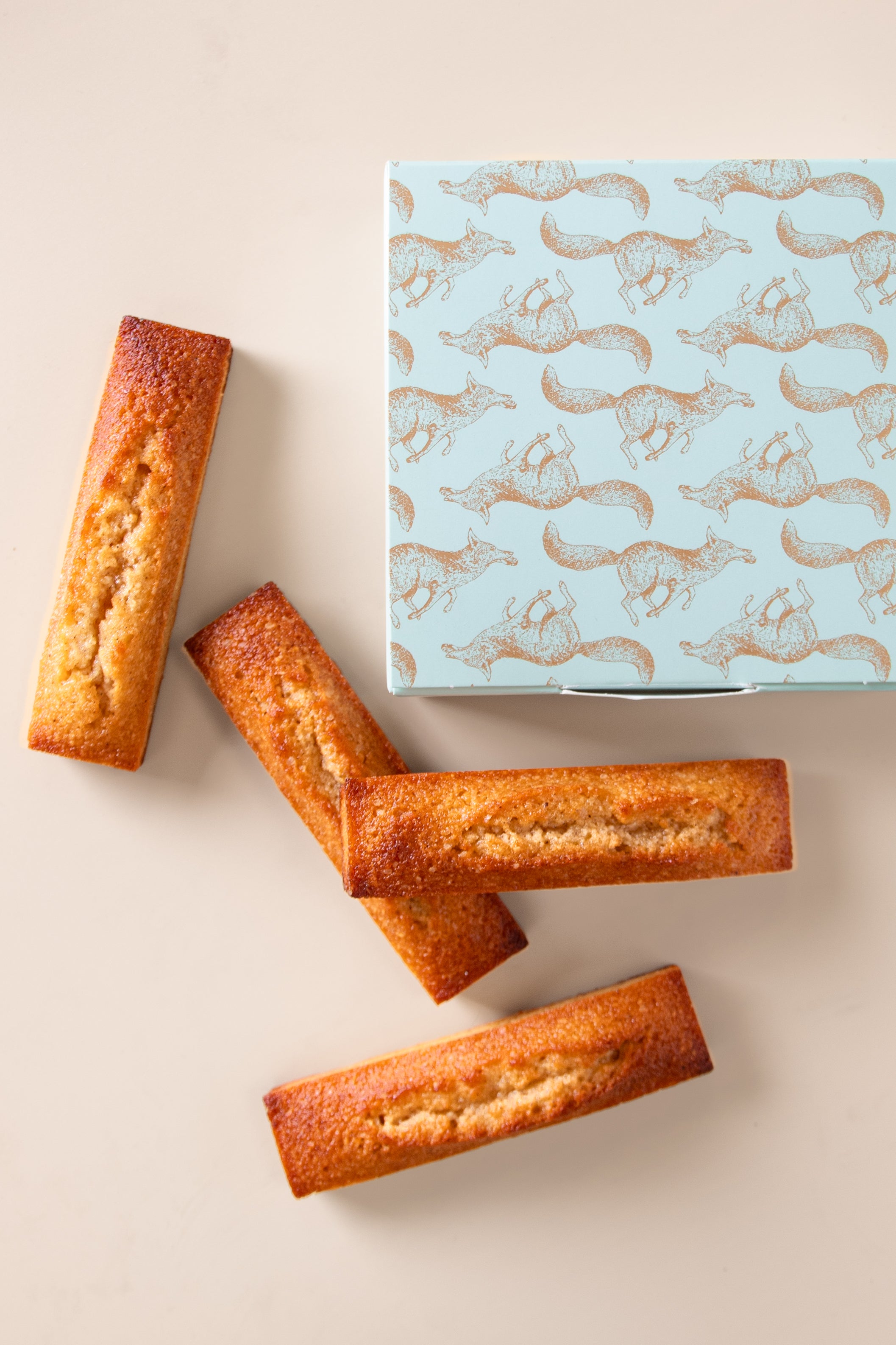 Financiers vanille et fleur de sel