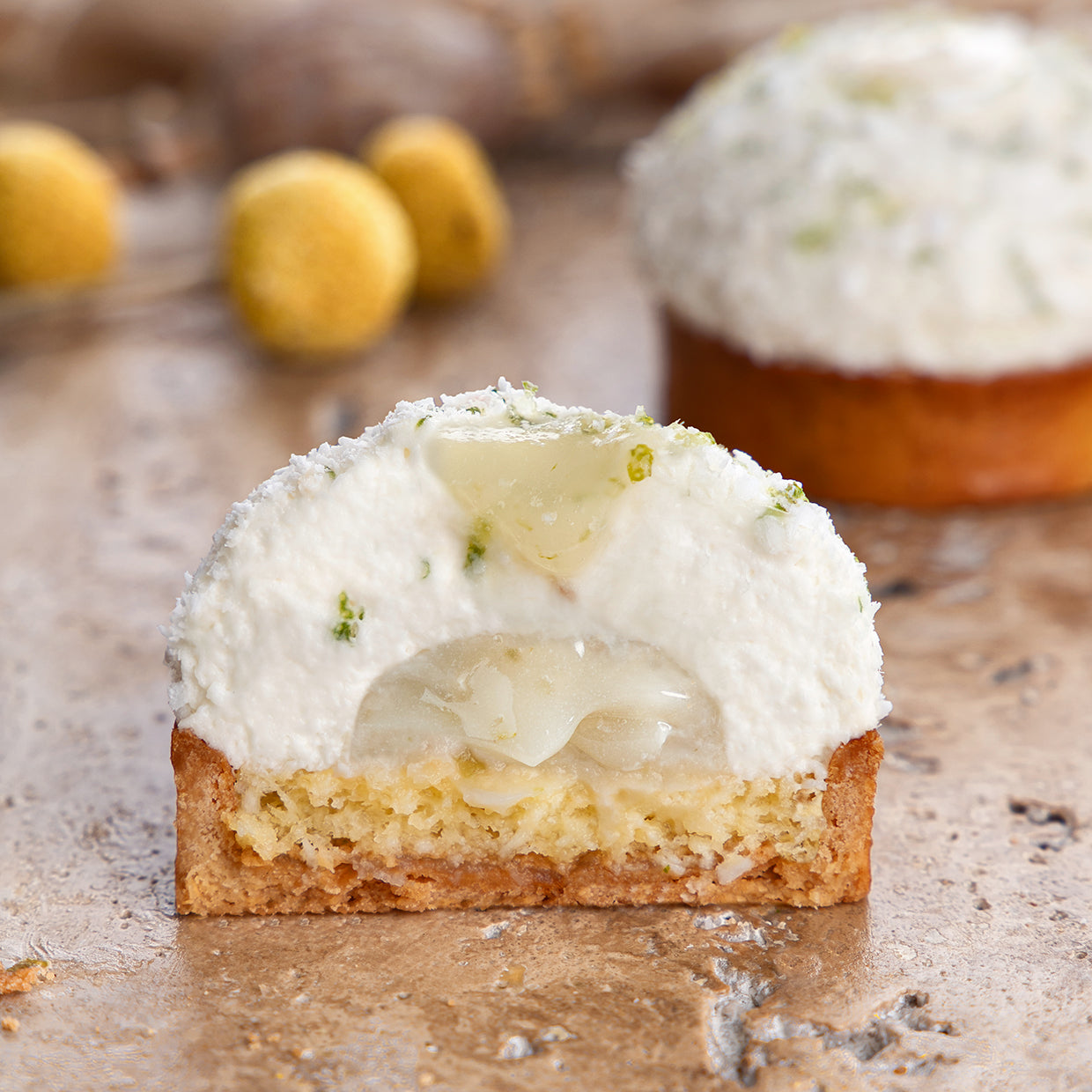 Tarte citron vert et noix de coco